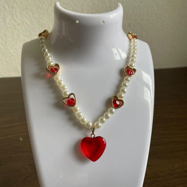Heart pearl-necklace 