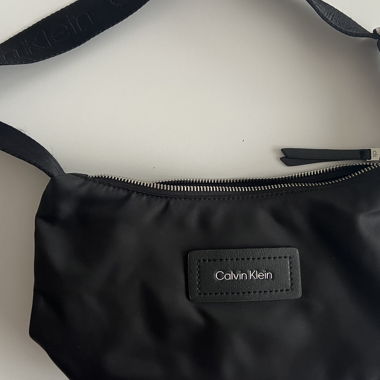 Marsupio nero Calvin Klein