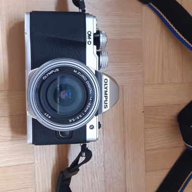 Olympus Systemkamera OM-D E-M10 Mark II