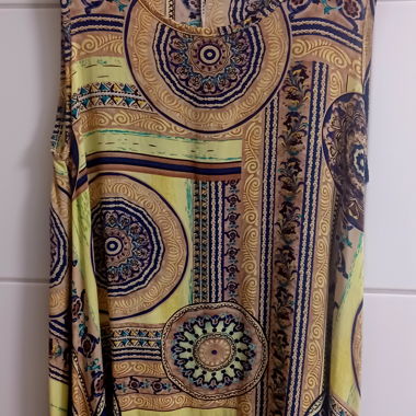 Top femme à motifs neuf