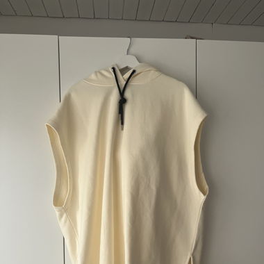 Kaputzenkleid von OH APRIL