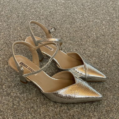 Schuhe mit Absatz 