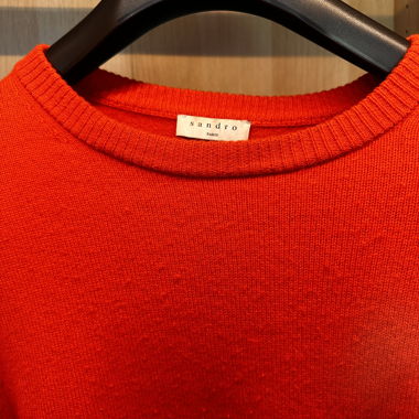 Orange Strickpullover 