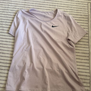 Nike Sportshirt rosa