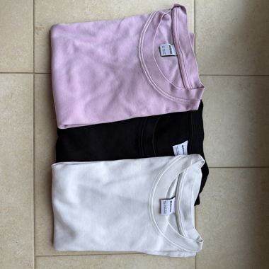 3 T-shirt (nero, bianco, rosa)