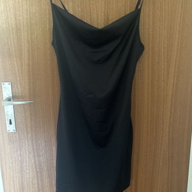 robe courte et moulante