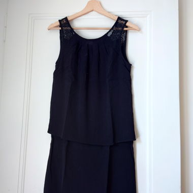 Robe noire en dentelle Promod