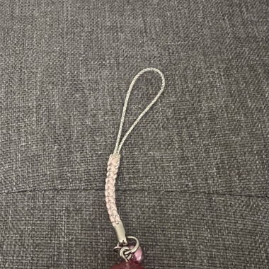 Bijou de portable Hello Kitty 2005
