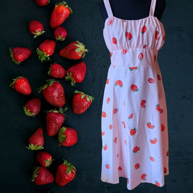 Strawberry Dress 