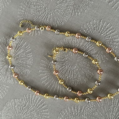 Necklace and bracelet
