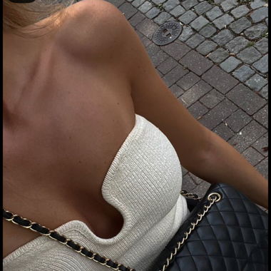 Trägerloses Top