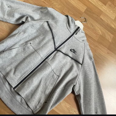 Nike Tech jacket women's grey