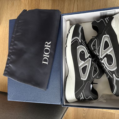 Dior B30 Black&White