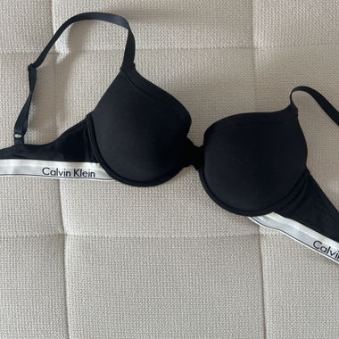 Reggiseno Calvin Klein, 75D