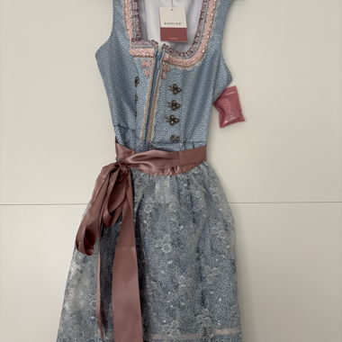 Dirndl neu 