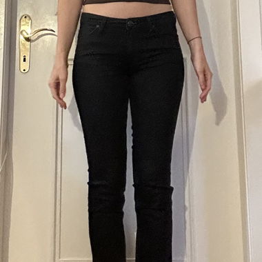 Jeans Lee neri con fondo sfilacciato