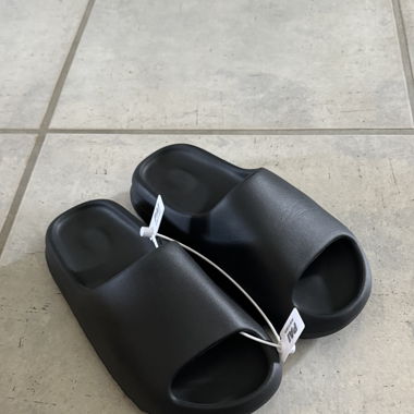 Yeezys Slide Onyx