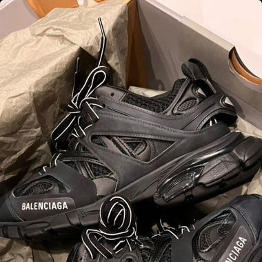 Balenciaga Track