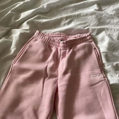 Pink cusbclo joggers