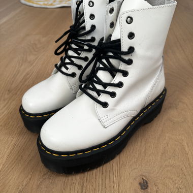 DR Martens 