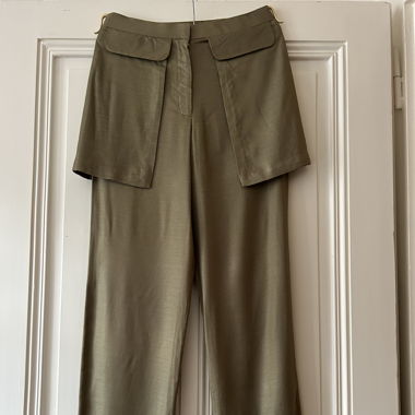 Originale Baumwollhose mit Klappe