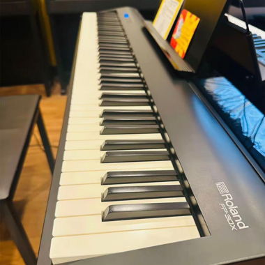 Piano Numérique Roland FP-30X