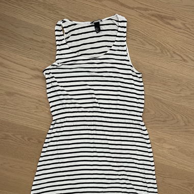 Gestreiftes Sommerkleid, Gr. M