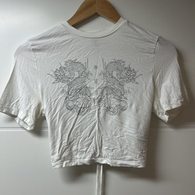 Rückfreies Drachen Top
