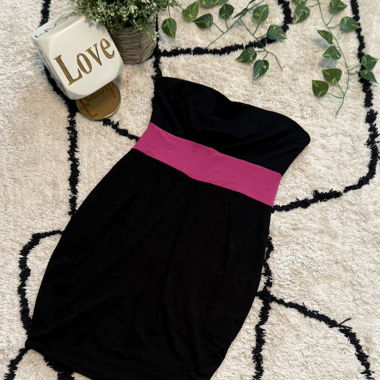 Sleeveless dress