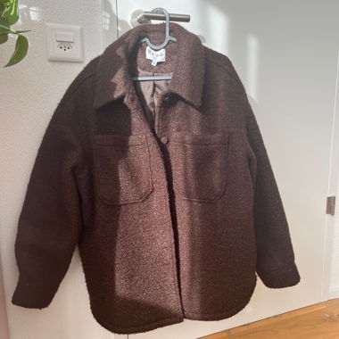 NA-KD Jacke Gr. M