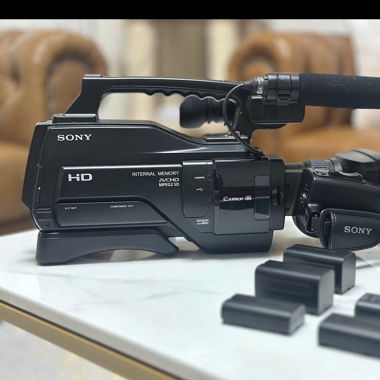 Sony HXR MC2000E Profesyonel Full HD Video Kamera