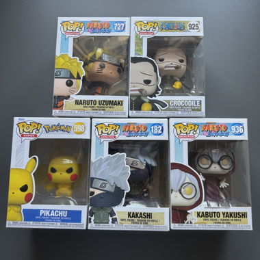 Lot de figurines Funko Pop d'anime
