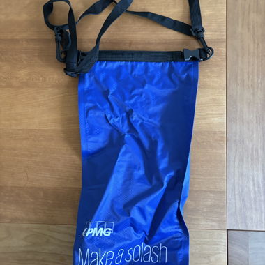 Borsa a tracolla impermeabile blu