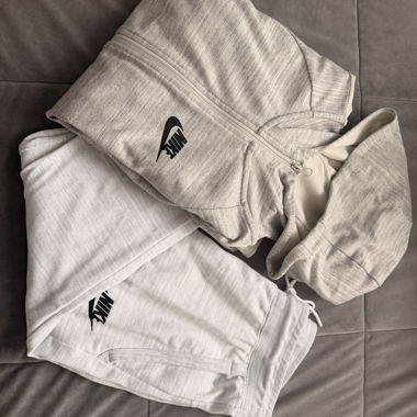 Nike Jogger Anzug 