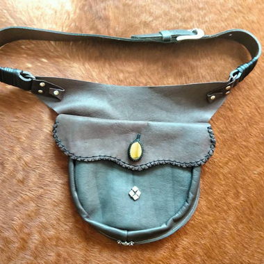 Waist bag with tiger eye stone