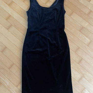 velvet black dress
