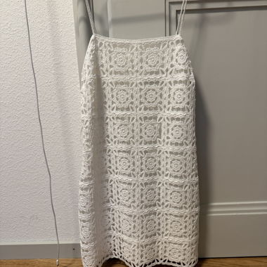Häckelkleid Zara Weiss