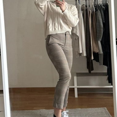 Checkered fabric trousers