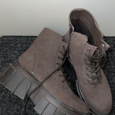 BIG Boots