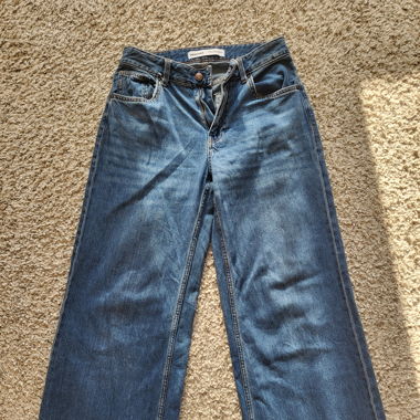Wide leg jeans
