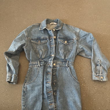 Jeanskleid Zara