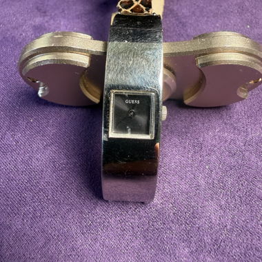 GUESS Printed Bracelet Watch