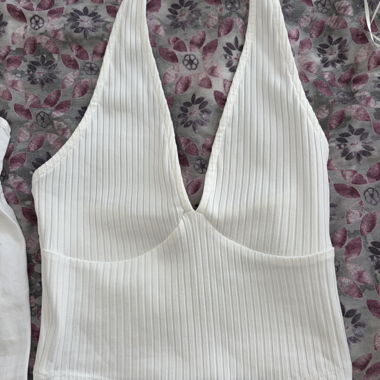 Top blanc plissé dos nu