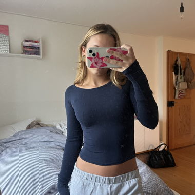 Backless Longsleeve from Subdued