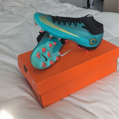Crampon Nike Superfly Cr7 