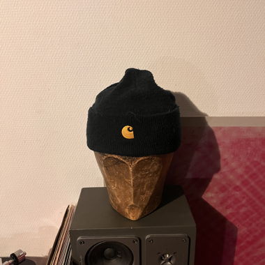 Carhartt schwarze Strickmütze