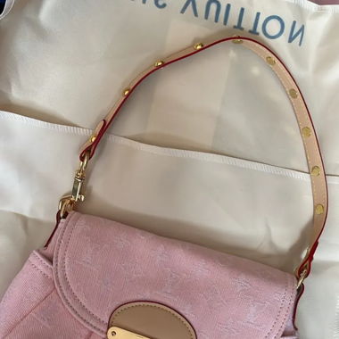 Brandneue Tasche 