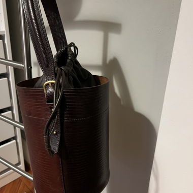 Borsa SOEUR secchiello marrone in pelle