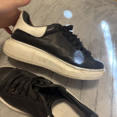 alexander mcqueen