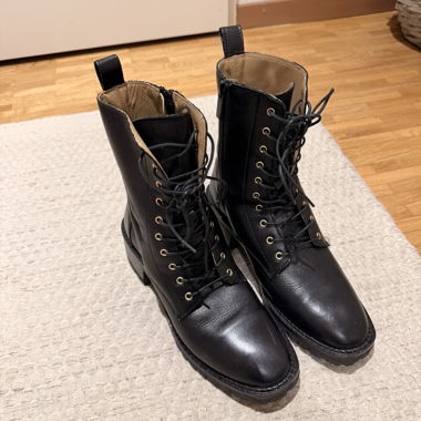 Lace-up ankle boots from Other Stories